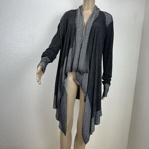 Central Park West Jian cardigan Waterfall Front Stripe Detail M Casual business